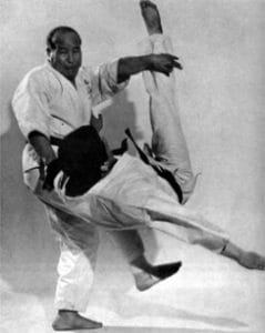 Kas ir Hjakunin Kumite? 1