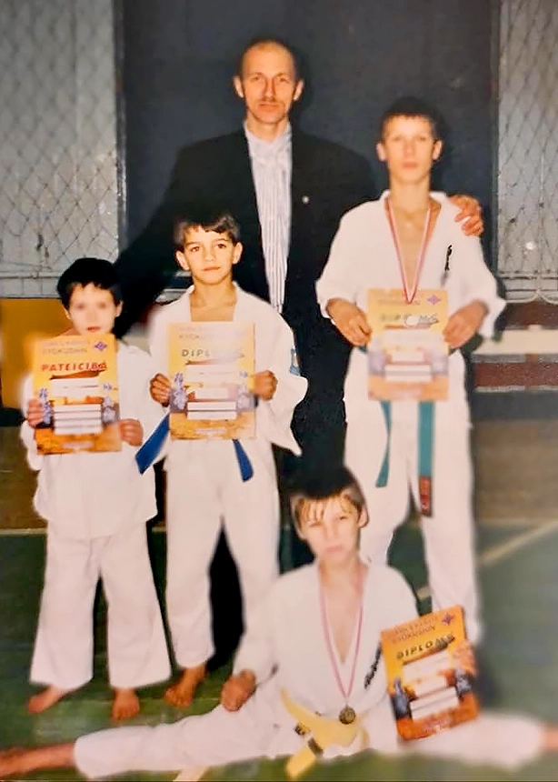 V.Lavrinovičs un M. Lavrinovičs 1999. gads Aigars buga 2012. gada EKO bronza