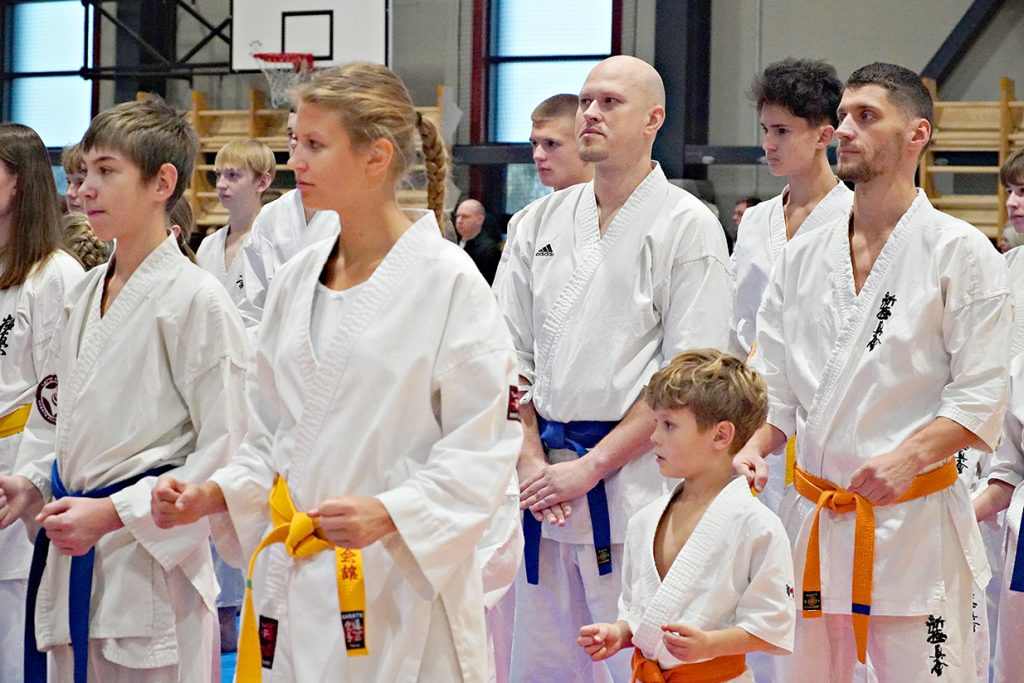 LKKF aizvadīja 22. Latvijas atklāto Kjokušinkai karatē čempionātu 7