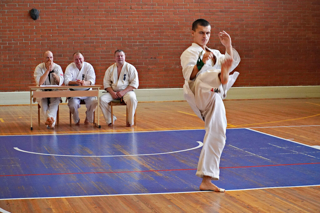 Kjokušinkai un WKF: atšķirīgie karatē attīstības vektori no pirmsākumiem līdz nākotnei 2