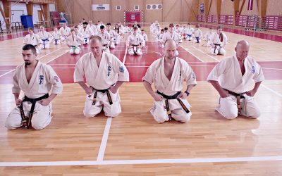 LKKF seminārs Sabiles sporta centrā pulcē vairāk nekā 60 karatēkas